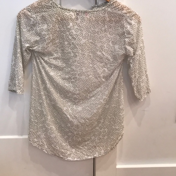 Beach cover up - Picture 2 of 3